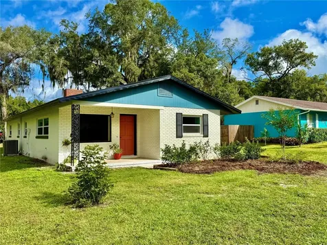 1215 W Beresford Avenue Deland FL 32720