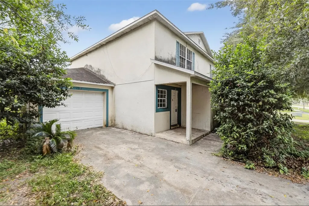 1201 W 6th Street Sanford FL 32771