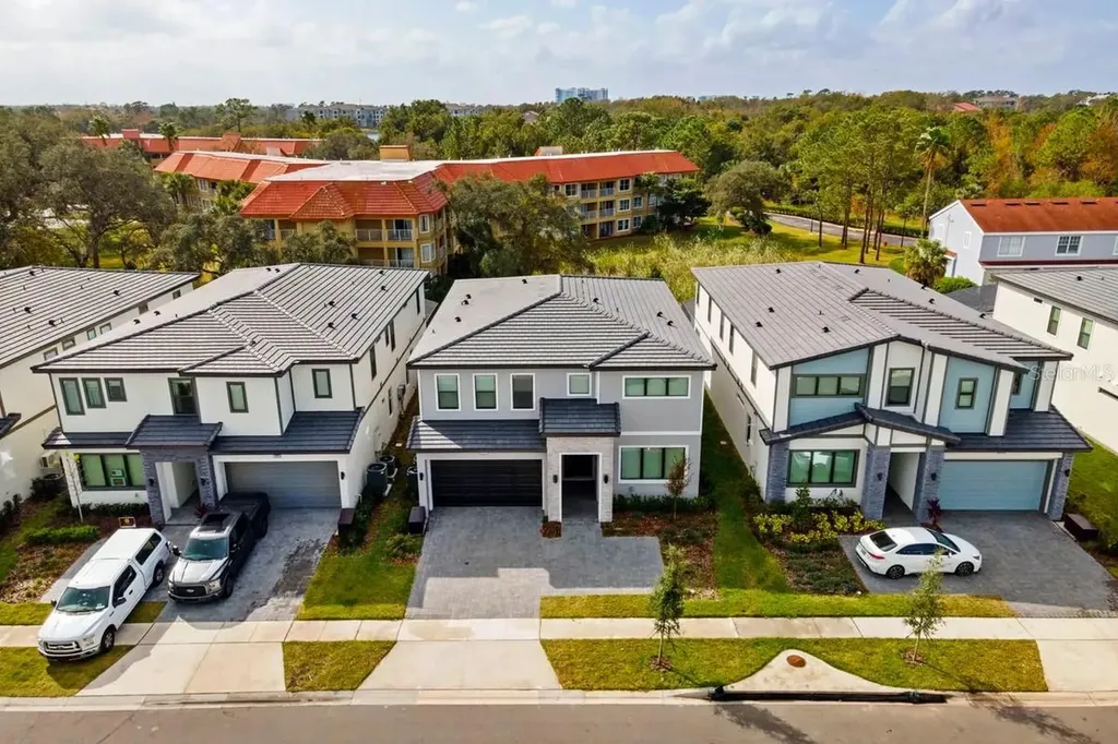 5803 High Seas Drive Orlando FL 32821