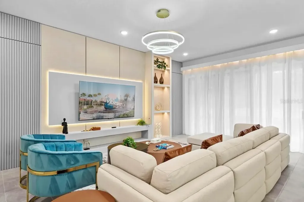 5803 High Seas Drive Orlando FL 32821