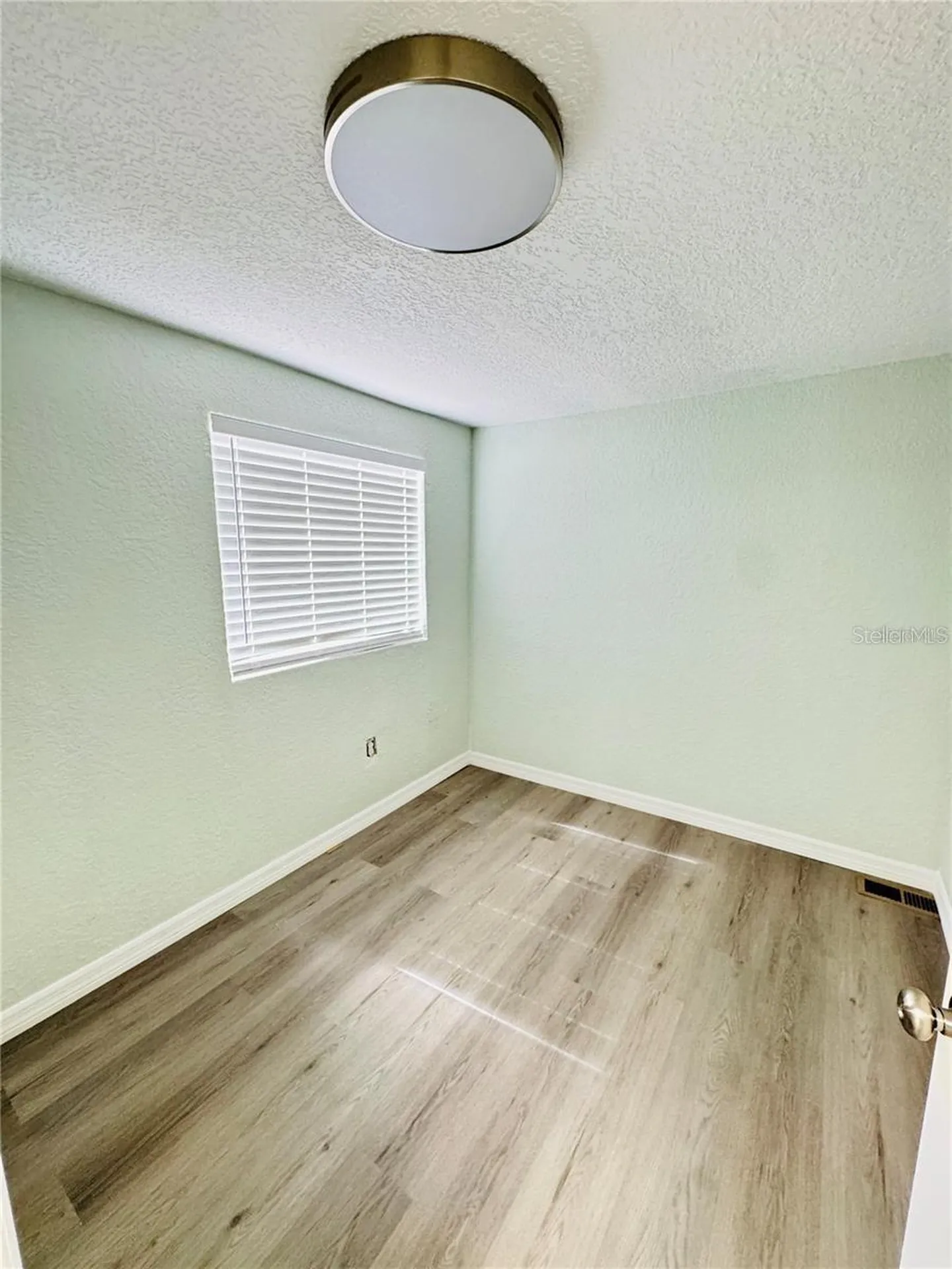 368 Alison Daphne Circle Orlando FL 32833