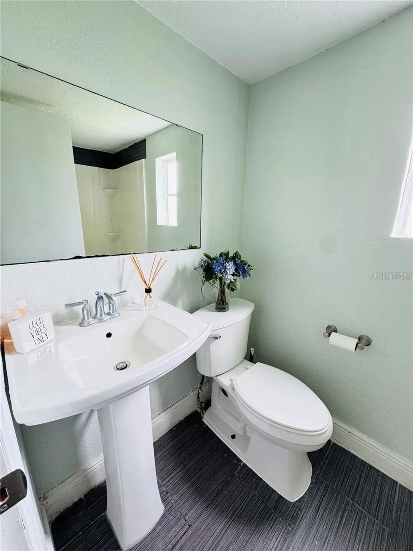 368 Alison Daphne Circle Orlando FL 32833
