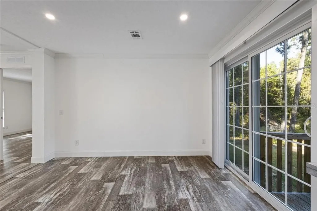 4654 NW 45th Avenue Bell FL 32619