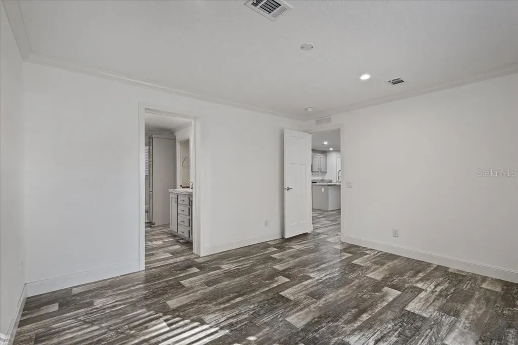 4654 NW 45th Avenue Bell FL 32619