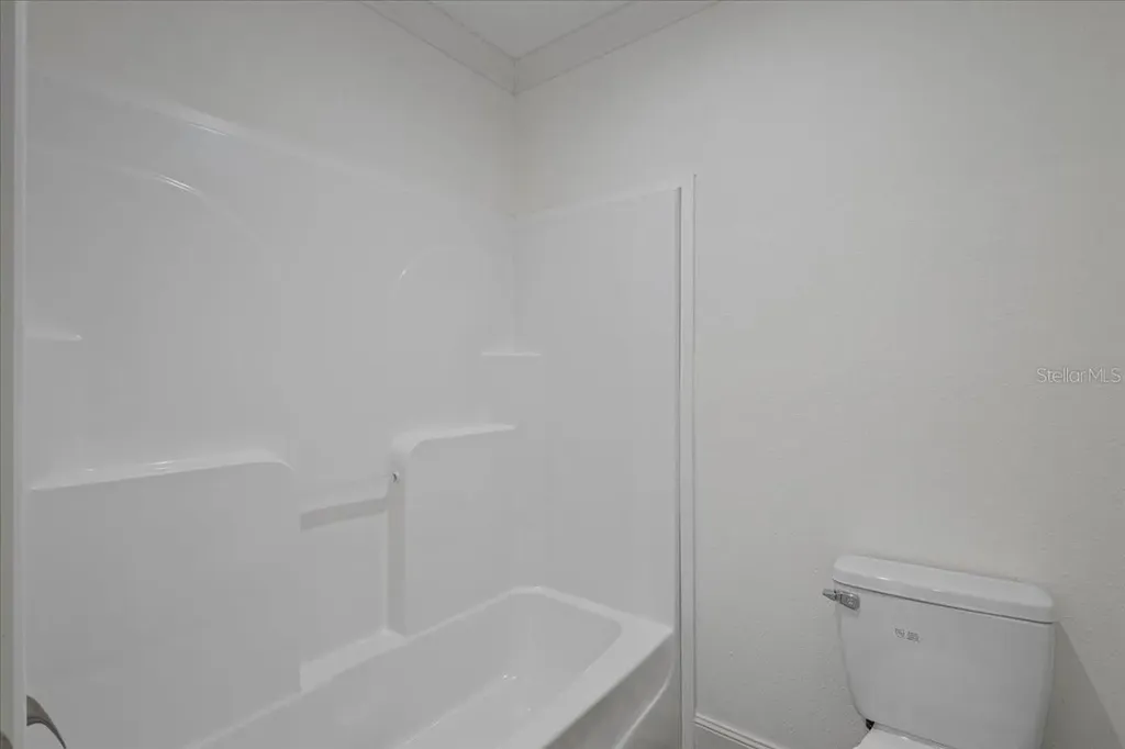 4654 NW 45th Avenue Bell FL 32619