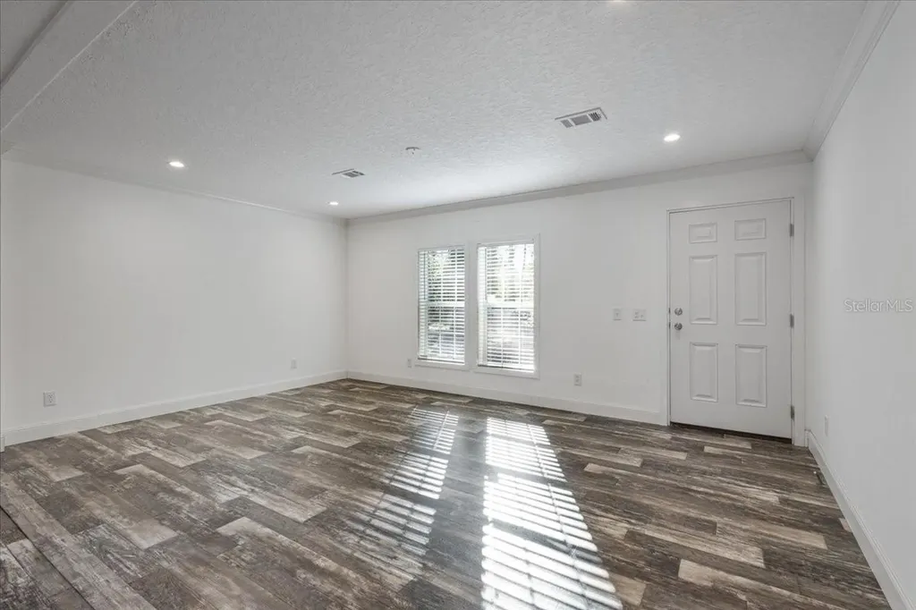 4654 NW 45th Avenue Bell FL 32619