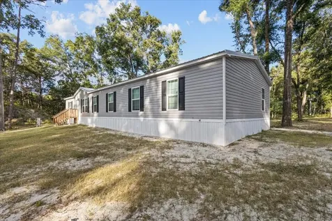4654 NW 45th Avenue Bell FL 32619