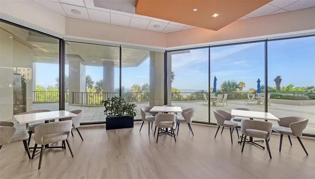 1211 Gulf Of Mexico Drive Longboat Key FL 34228