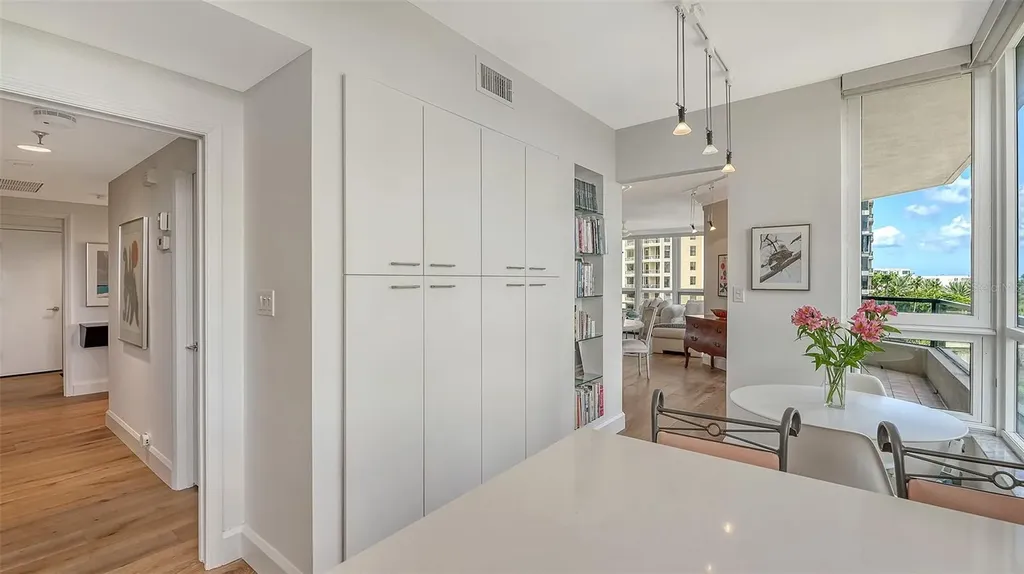 1211 Gulf Of Mexico Drive Longboat Key FL 34228