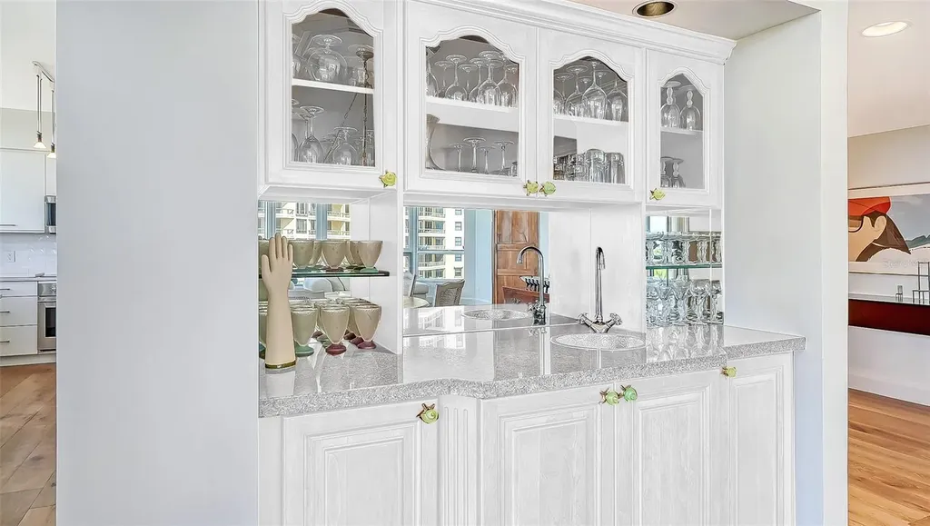 1211 Gulf Of Mexico Drive Longboat Key FL 34228