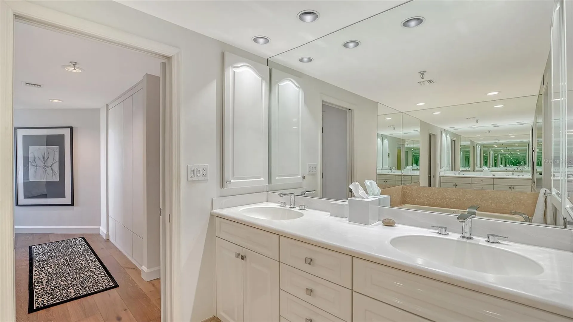 1211 Gulf Of Mexico Drive Longboat Key FL 34228