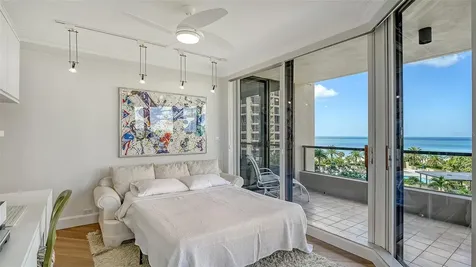 1211 Gulf Of Mexico Drive Longboat Key FL 34228