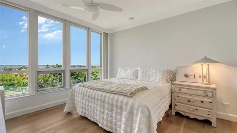 1211 Gulf Of Mexico Drive Longboat Key FL 34228