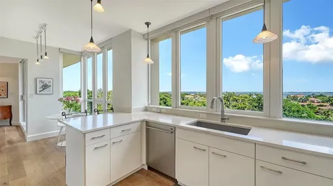 1211 Gulf Of Mexico Drive Longboat Key FL 34228