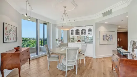 1211 Gulf Of Mexico Drive Longboat Key FL 34228