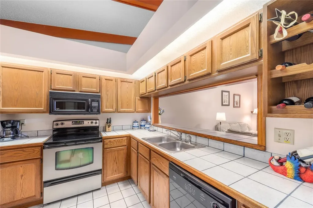 1471 Mahogany Lane Palm Harbor FL 34683