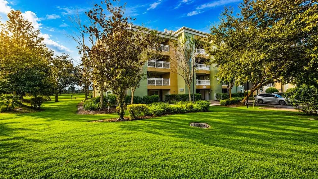1370 Centre Court Ridge Drive Reunion FL 34747