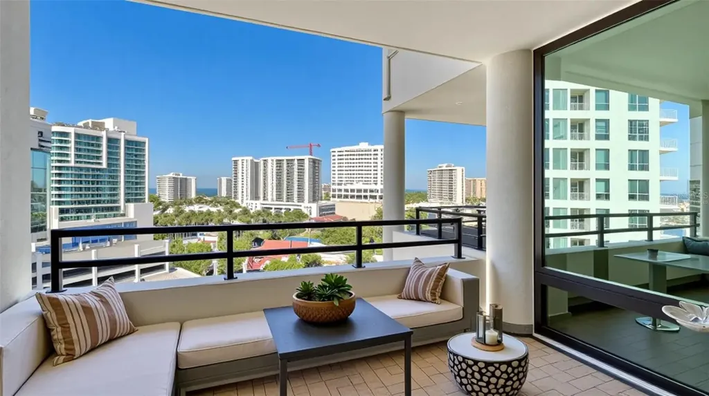 1255 N Gulfstream Avenue Sarasota FL 34236