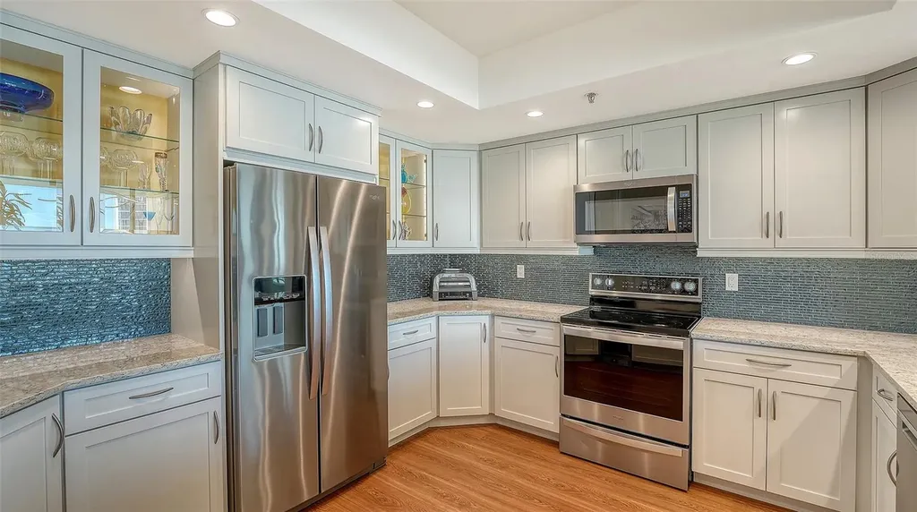 1255 N Gulfstream Avenue Sarasota FL 34236