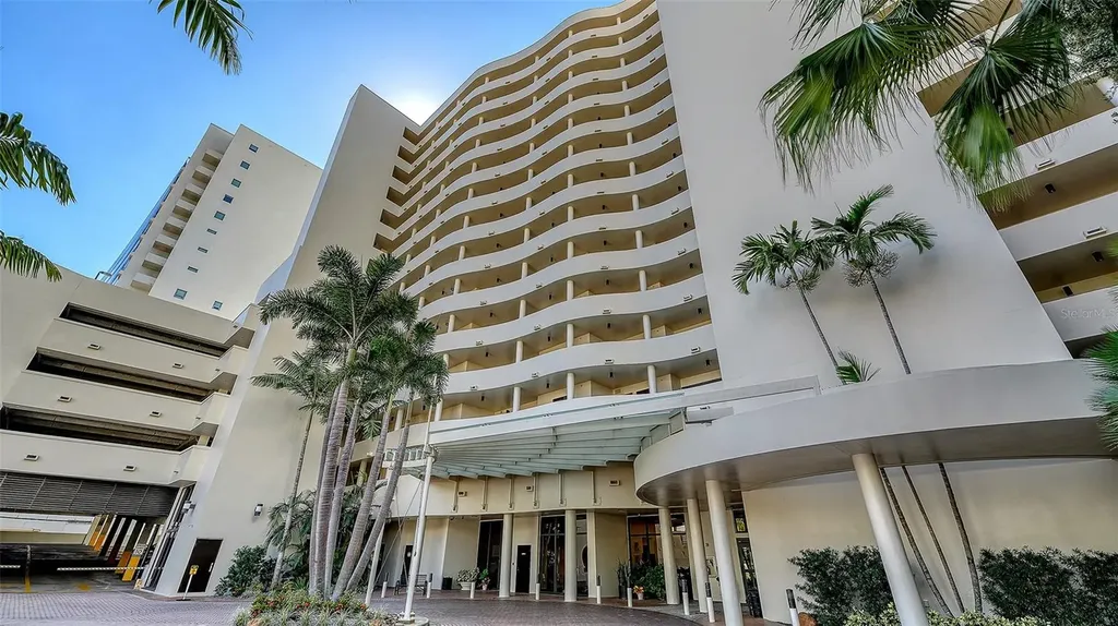 1255 N Gulfstream Avenue Sarasota FL 34236