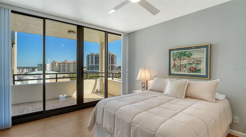 1255 N Gulfstream Avenue Sarasota FL 34236