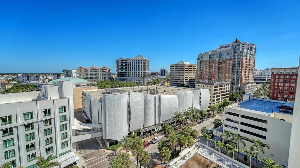 1255 N Gulfstream Avenue Sarasota FL 34236