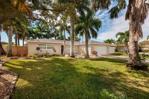 188 98th Avenue NE St Petersburg FL 33702