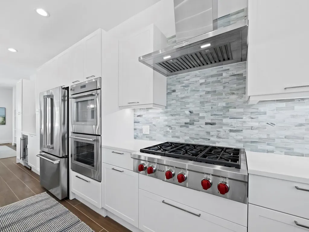 6810 Longboat Drive S Longboat Key FL 34228