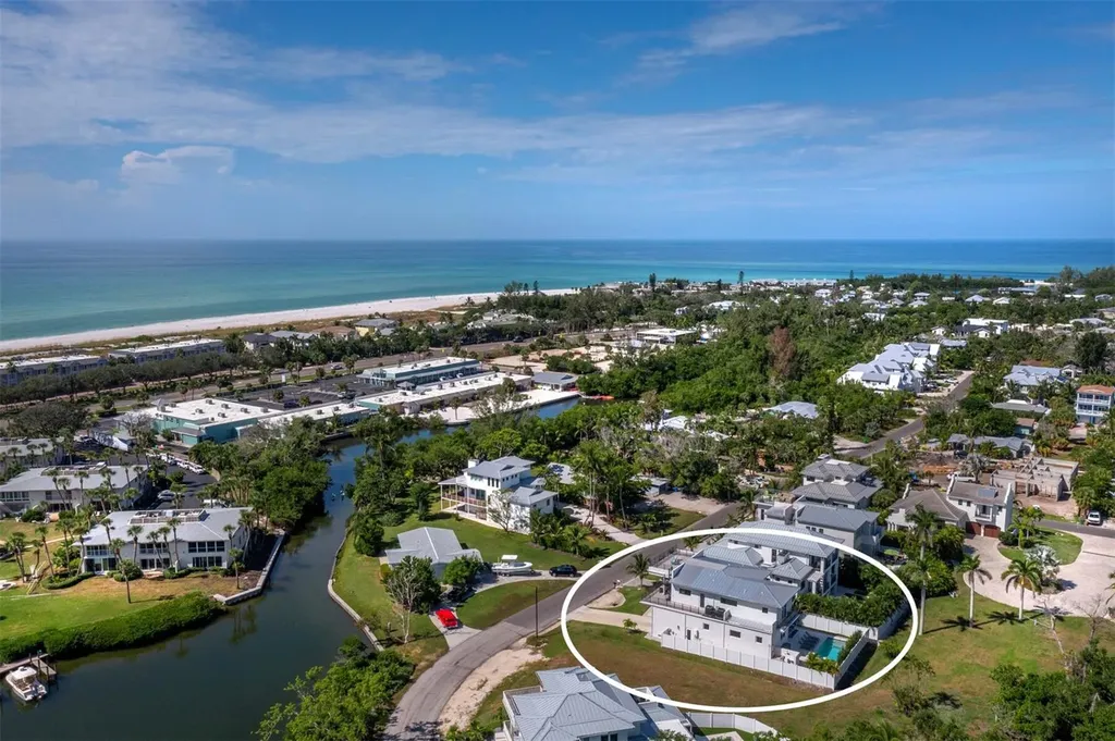 6810 Longboat Drive S Longboat Key FL 34228