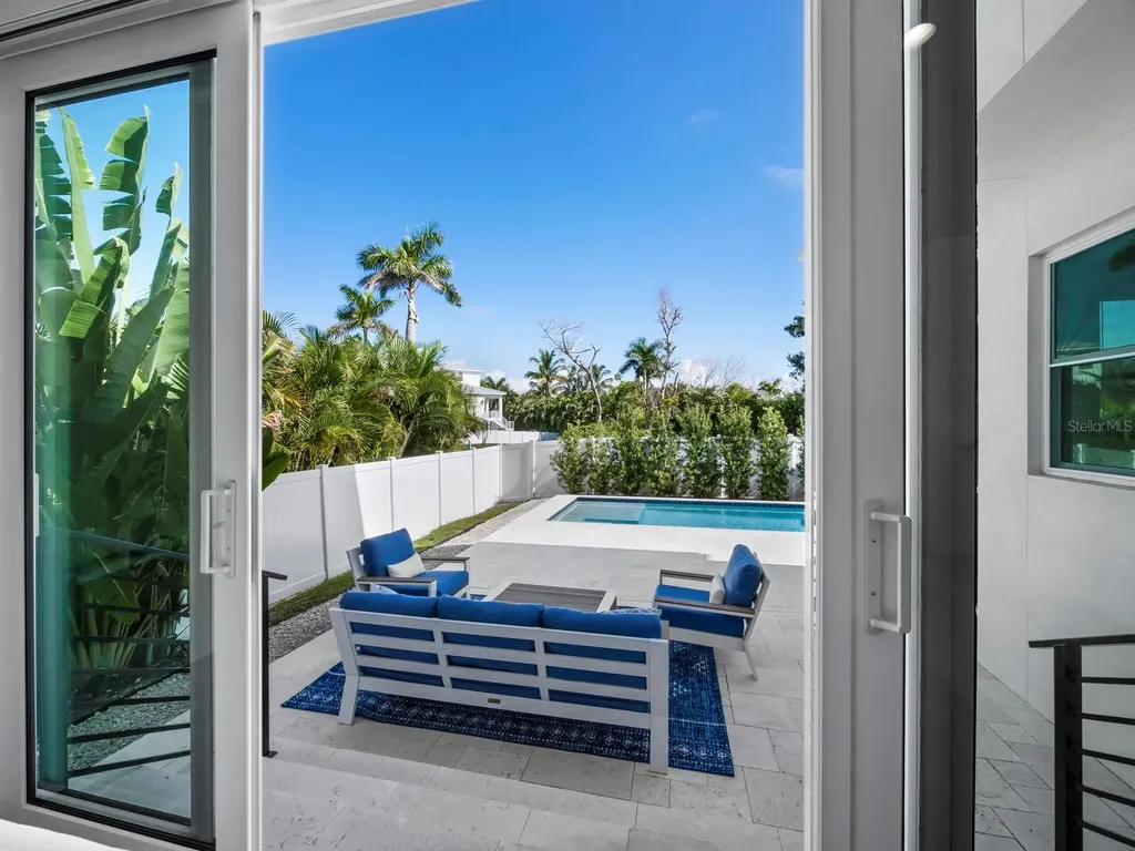 6810 Longboat Drive S Longboat Key FL 34228
