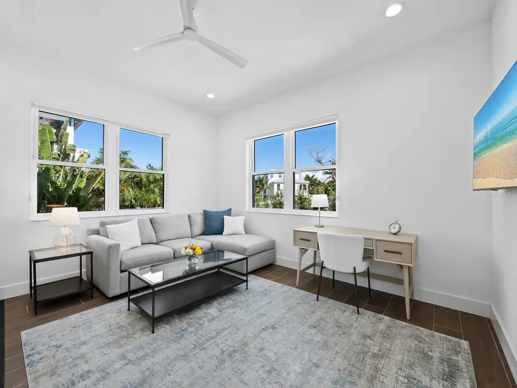 6810 Longboat Drive S Longboat Key FL 34228