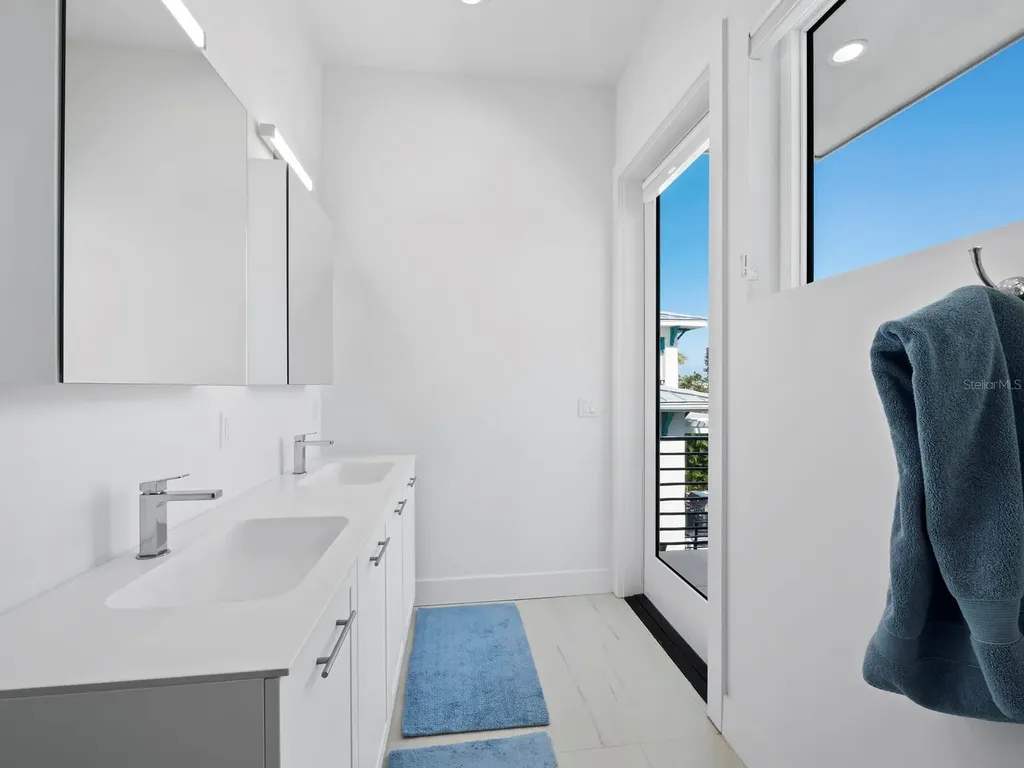 6810 Longboat Drive S Longboat Key FL 34228