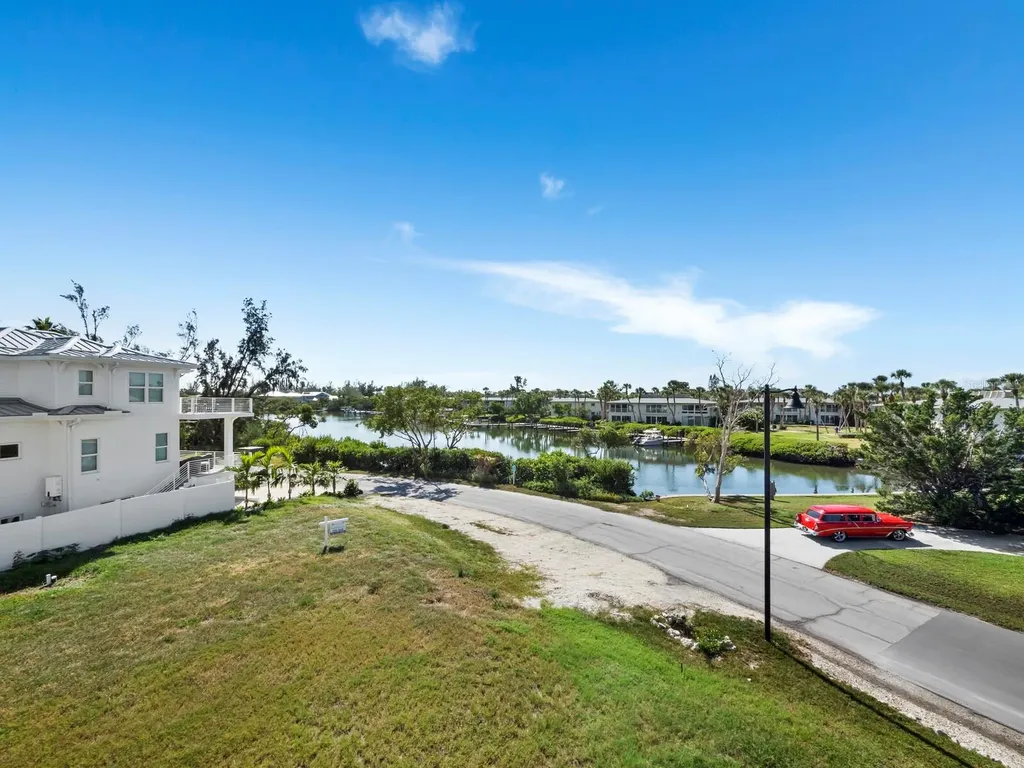 6810 Longboat Drive S Longboat Key FL 34228