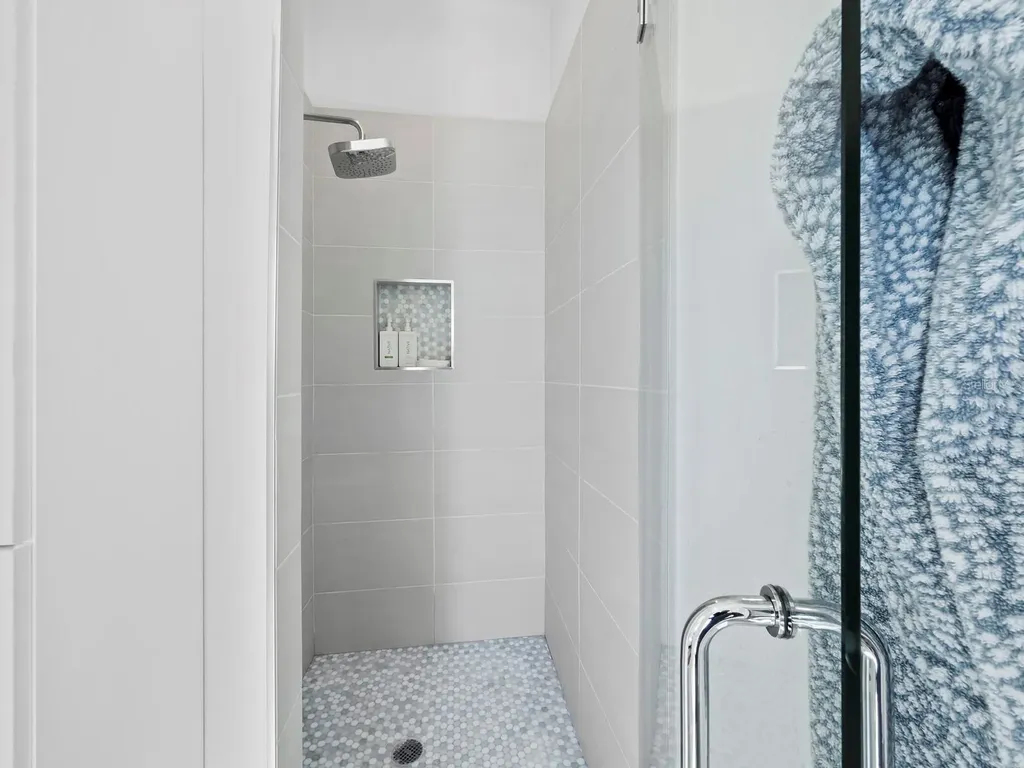 6810 Longboat Drive S Longboat Key FL 34228