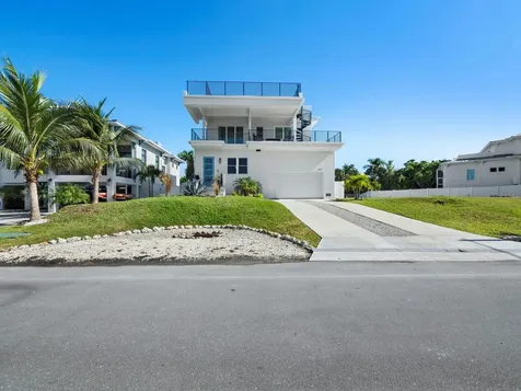 6810 Longboat Drive S Longboat Key FL 34228
