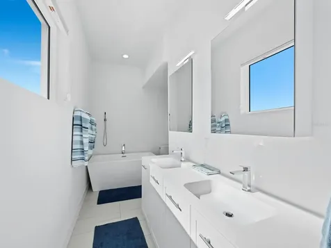 6810 Longboat Drive S Longboat Key FL 34228