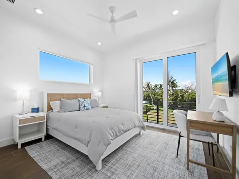 6810 Longboat Drive S Longboat Key FL 34228
