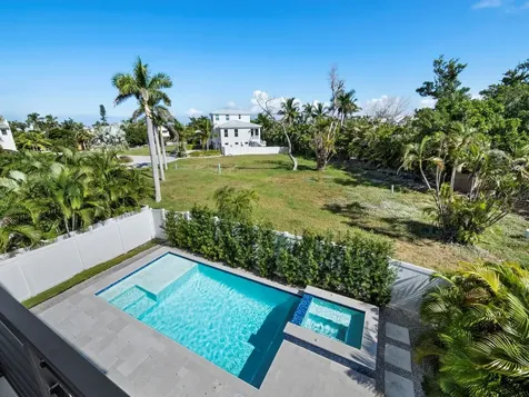 6810 Longboat Drive S Longboat Key FL 34228