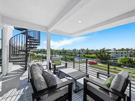 6810 Longboat Drive S Longboat Key FL 34228