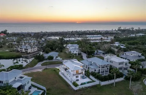 6810 Longboat Drive S Longboat Key FL 34228