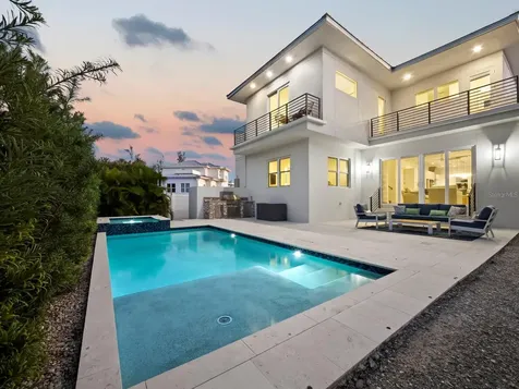 6810 Longboat Drive S Longboat Key FL 34228