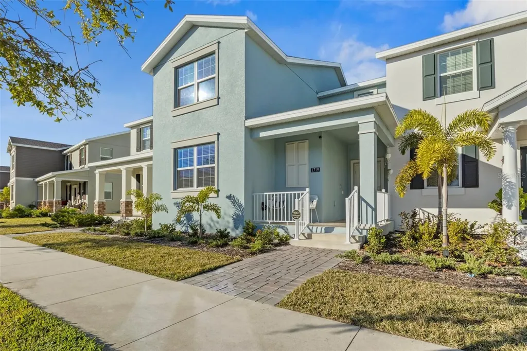 1719 Cross Prairie Parkway Kissimmee FL 34744
