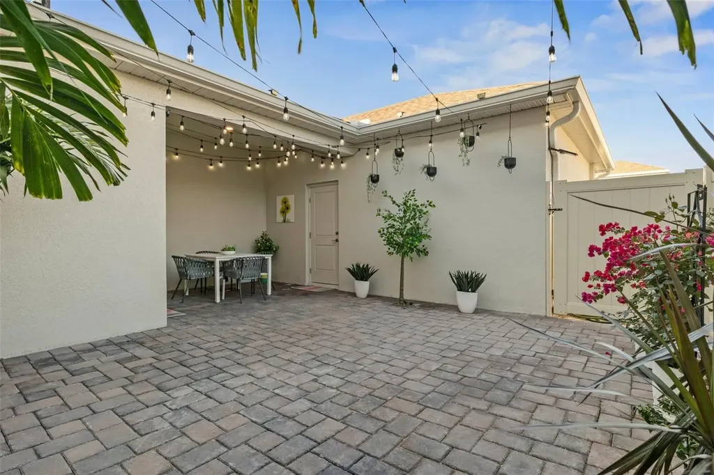 1719 Cross Prairie Parkway Kissimmee FL 34744