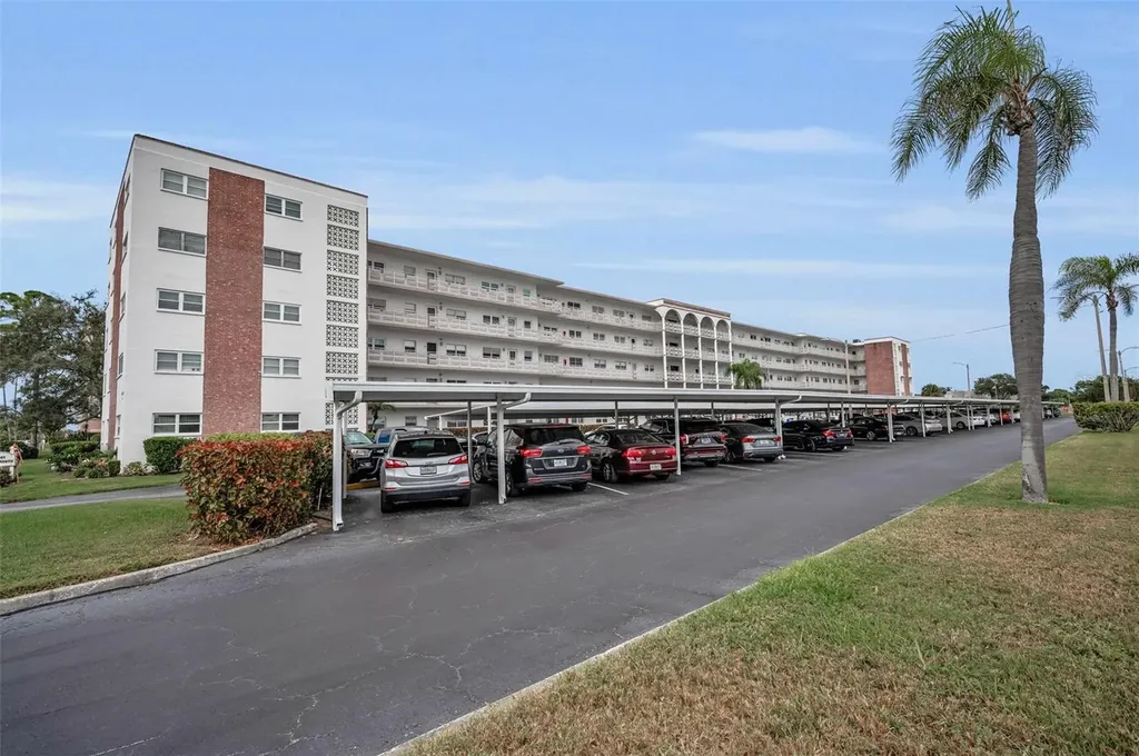 5501 80th Street N St Petersburg FL 33709