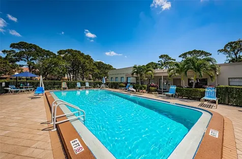 5501 80th Street N St Petersburg FL 33709
