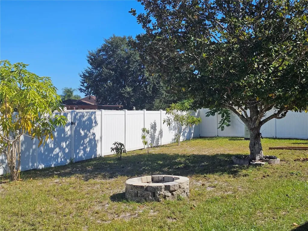 540 Oak Branch Circle Kissimmee FL 34758