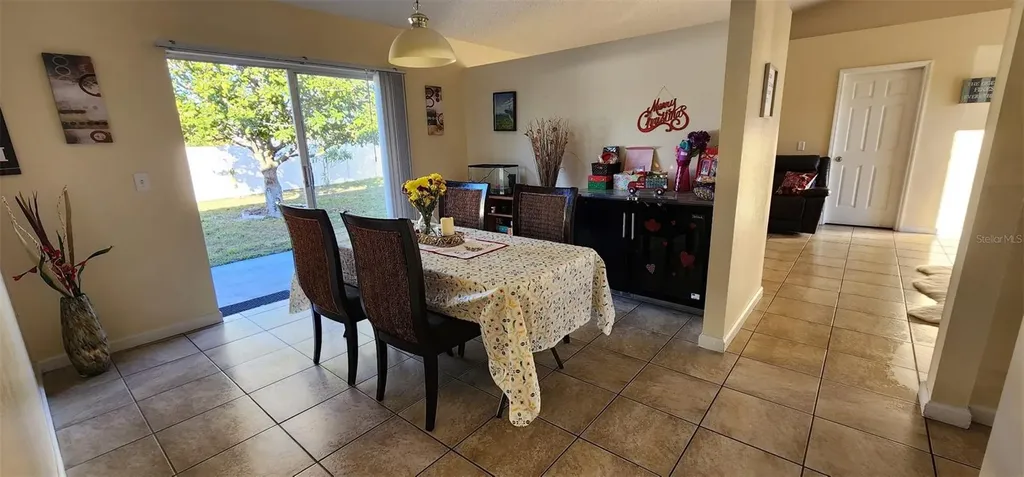 540 Oak Branch Circle Kissimmee FL 34758