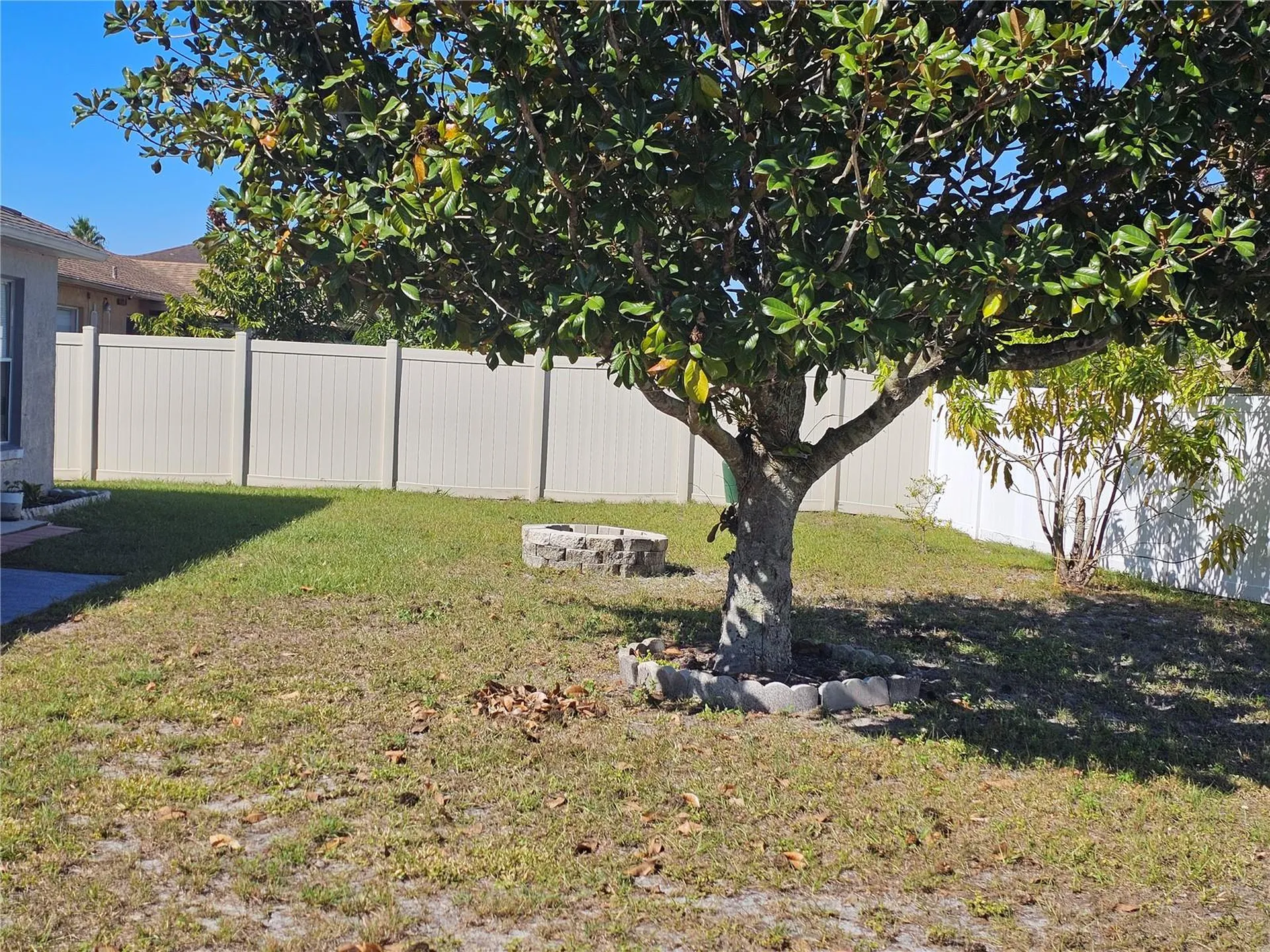 540 Oak Branch Circle Kissimmee FL 34758
