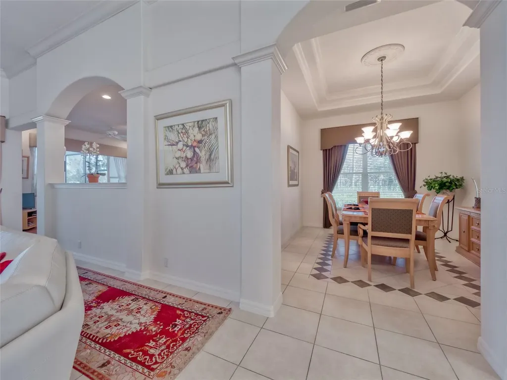 6631 Waters Edge Way Lakewood Ranch FL 34202