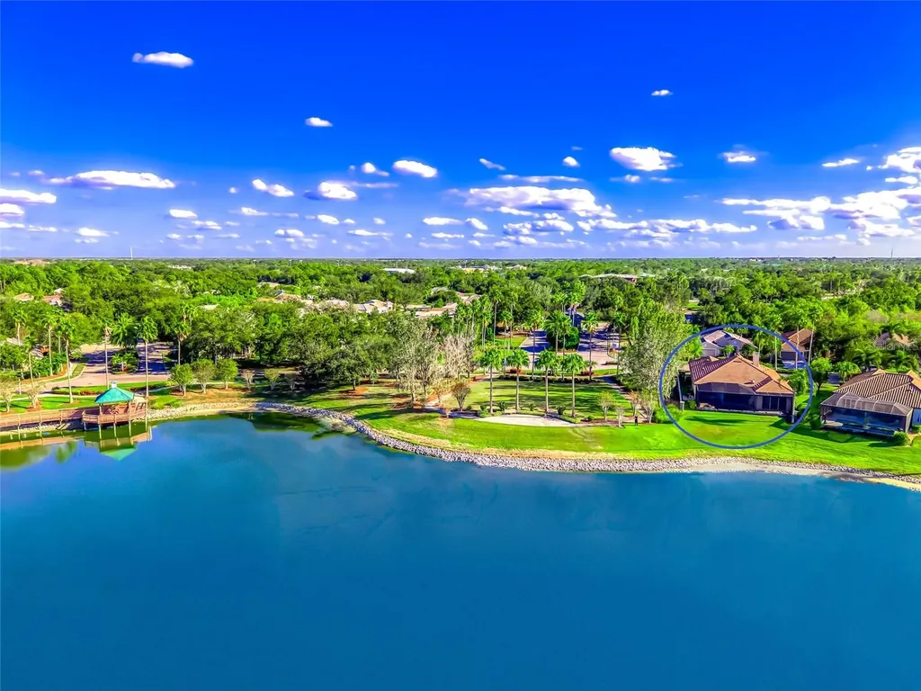 6631 Waters Edge Way Lakewood Ranch FL 34202